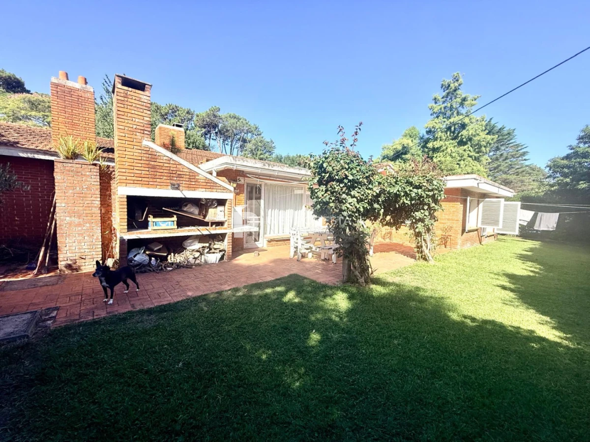 Casa ID.4647 - Venta casa con 4 dormitorios Punta del Este
