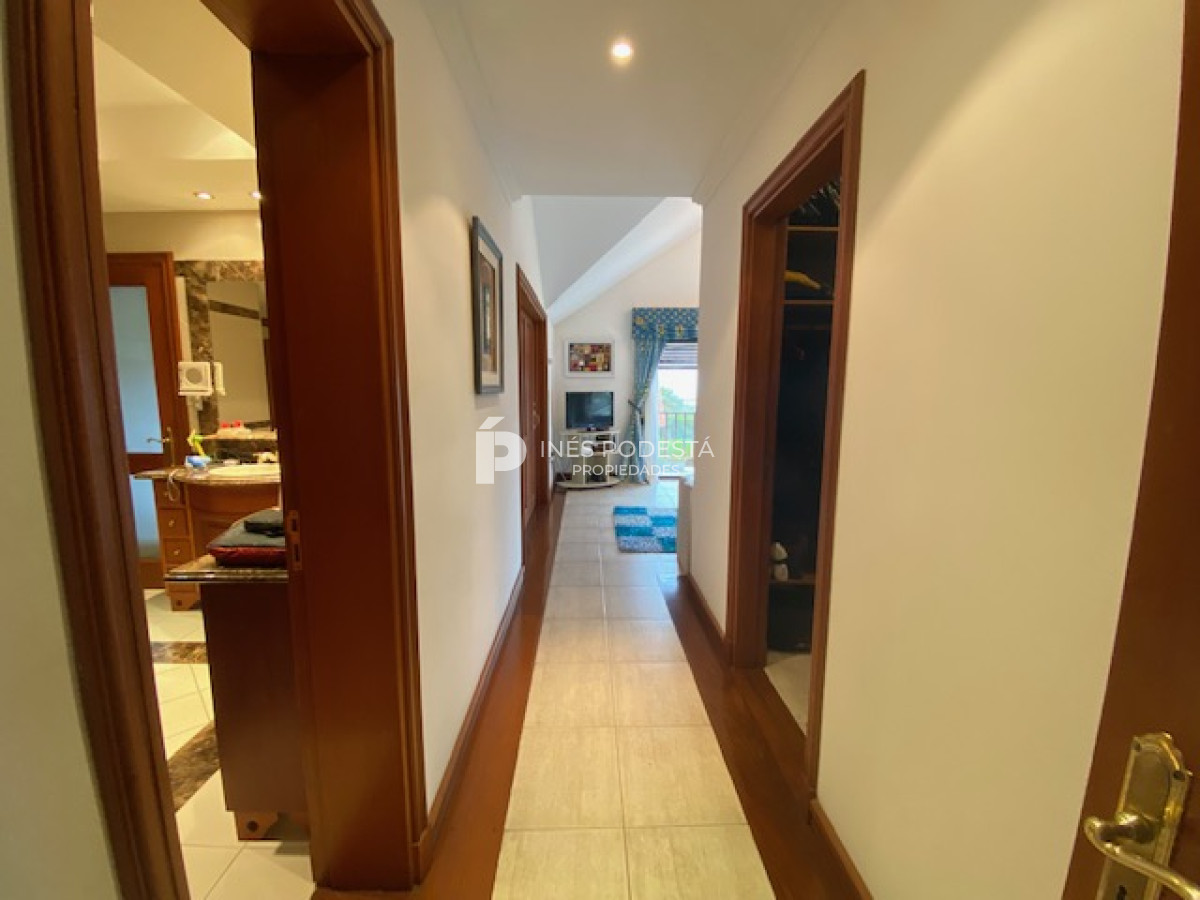 Casa ID.5327 - Venta y alquiler casa con 6 dormitorios a 100 mts mar 