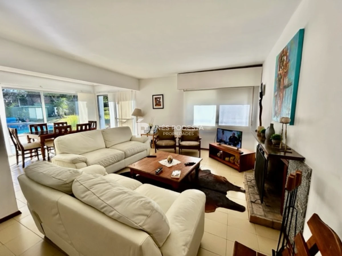 Casa ID.861 - VENTA CASA EN RINCON DEL INDIO 3 DORMITORIOS 