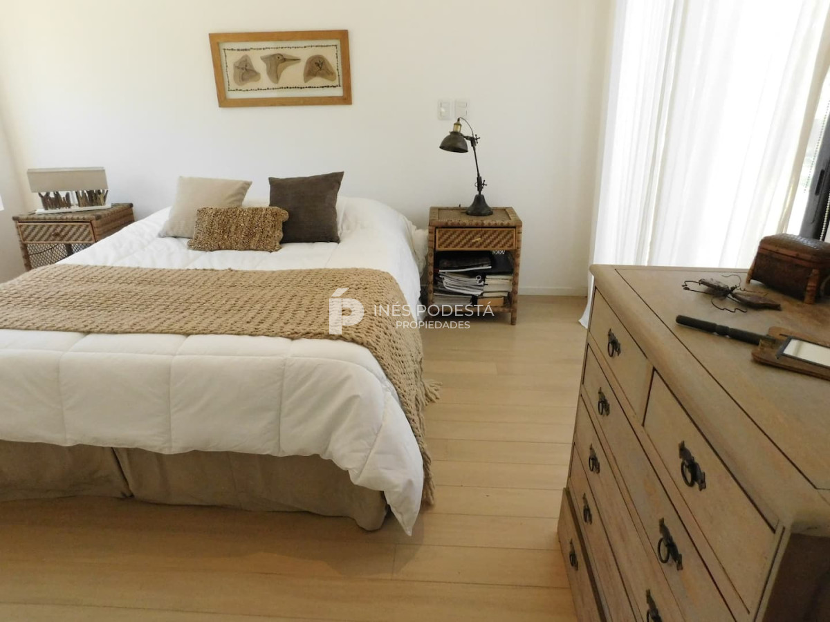 Casa ID.38341 - Venta casa de 2 dormitorios y 2 baños