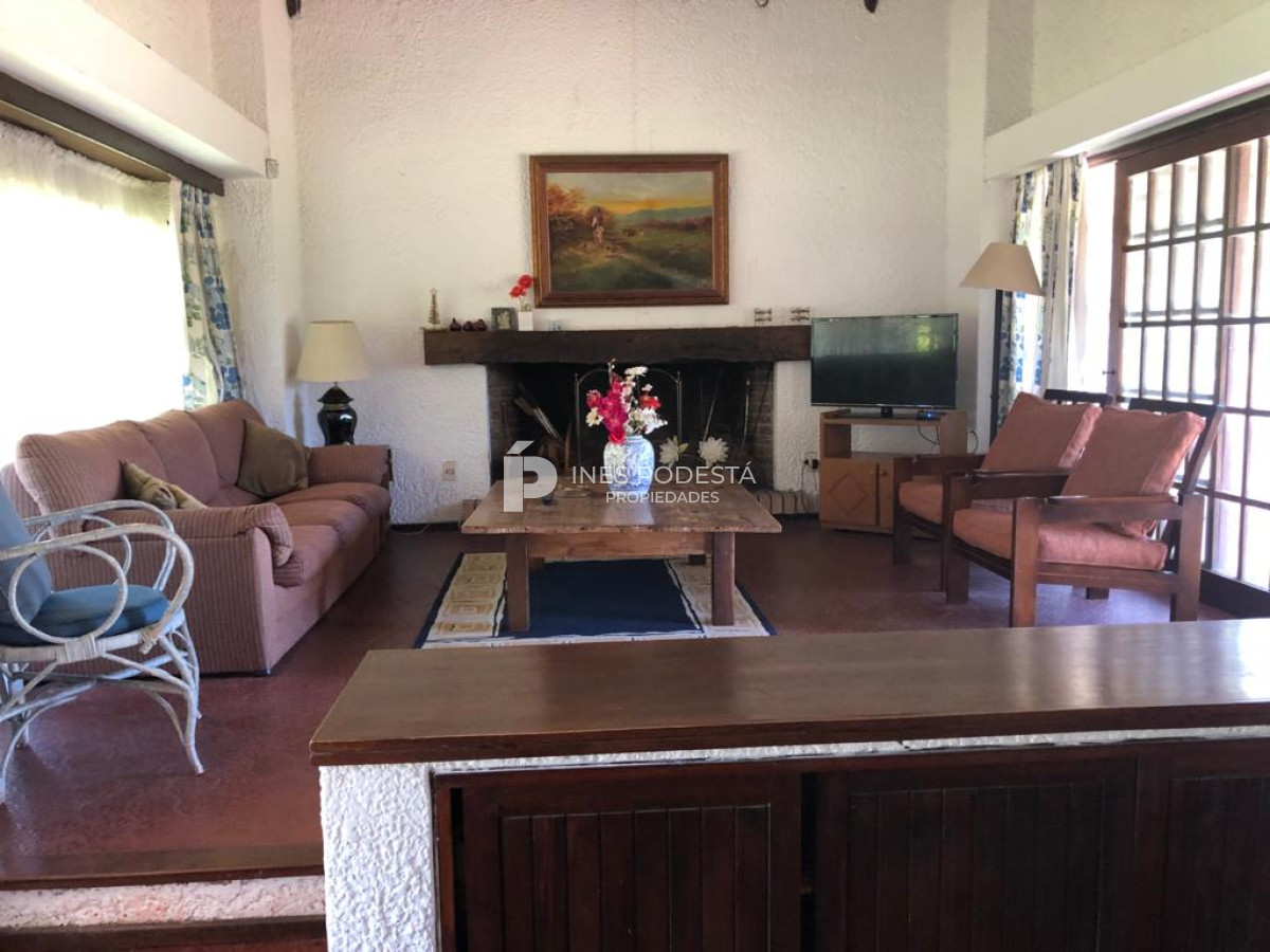 Beverly Hills - GoPunta - Portal Inmobiliario de Punta del Este - Maldonado