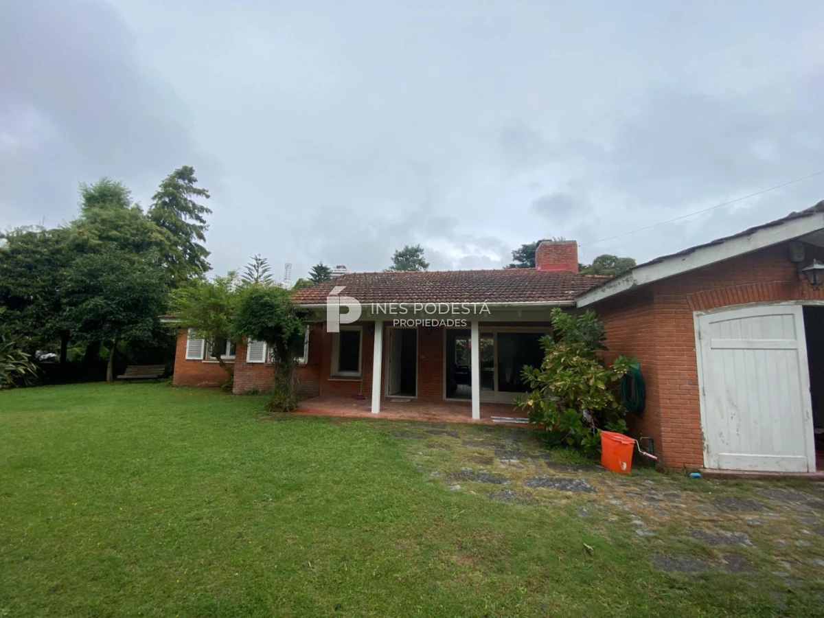 Casa ID.4647 - Venta casa con 4 dormitorios Punta del Este