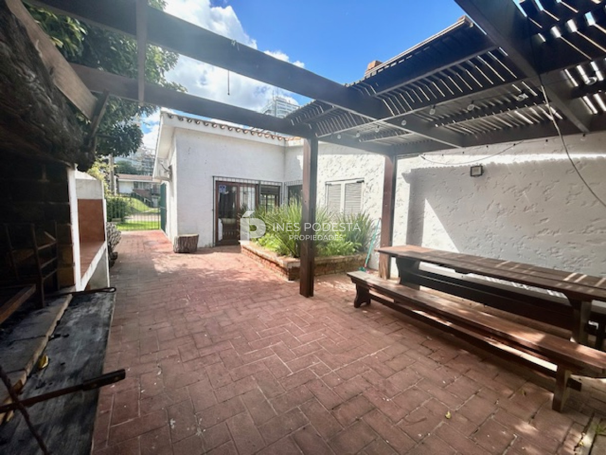 Casa ID.8600 - Alquiler casa 5 dormitorios, 4 baños