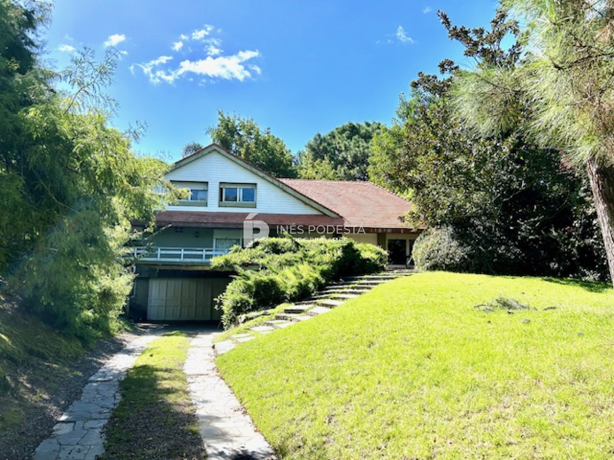 Casa ID.325 - Casa en Venta 5 dormitorios en San Rafael