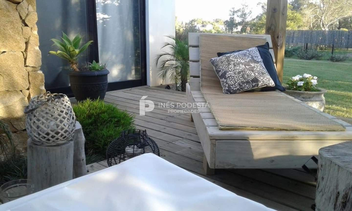 Casa ID.38341 - Venta casa de 2 dormitorios y 2 baños