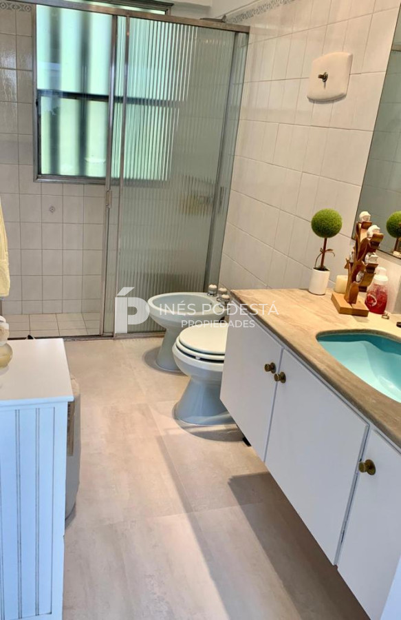 Casa ID.40186 - ALQUILER MANSA CON 4 DORMITORIOS Y 3 BAÑOS,  PILETA CLIMATIZADA