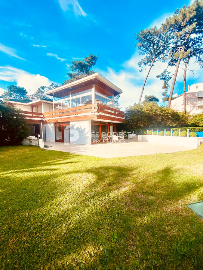 Casa ID.39062 - Alquiler y venta en mansa con 7 dormitorios