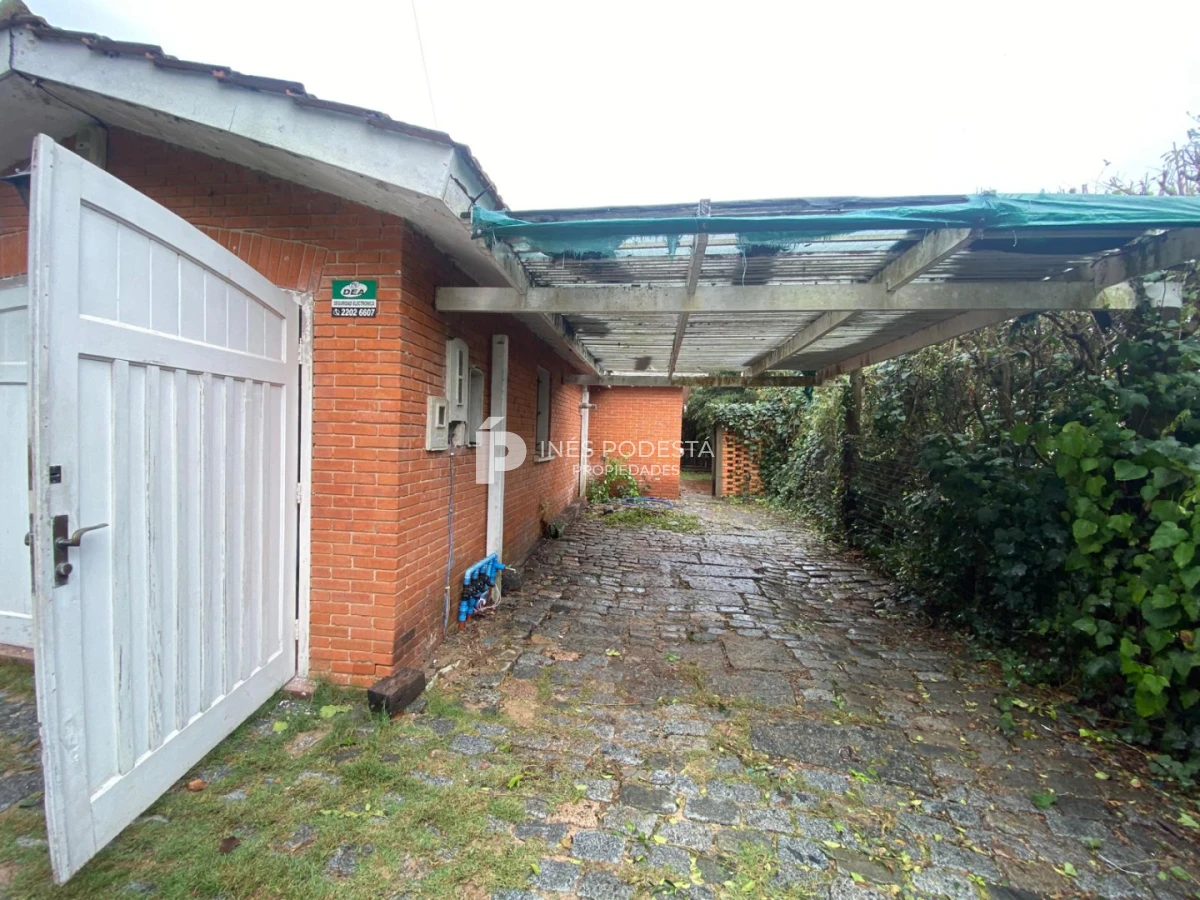 Casa ID.4647 - Venta casa con 4 dormitorios Punta del Este