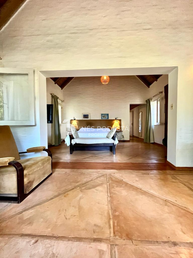 Casa ID.39397 - Casa en venta Burnett 4 dormitorios con piscina