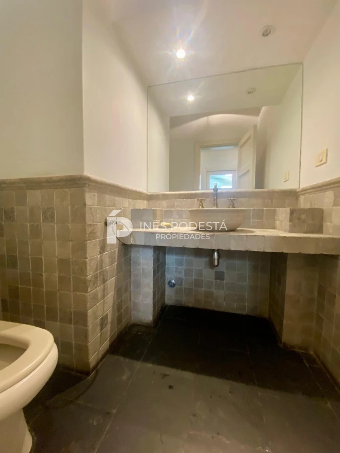 Casa ID.41257 - Alquiler 4 dormitorios y dependencia de servicio con piscina