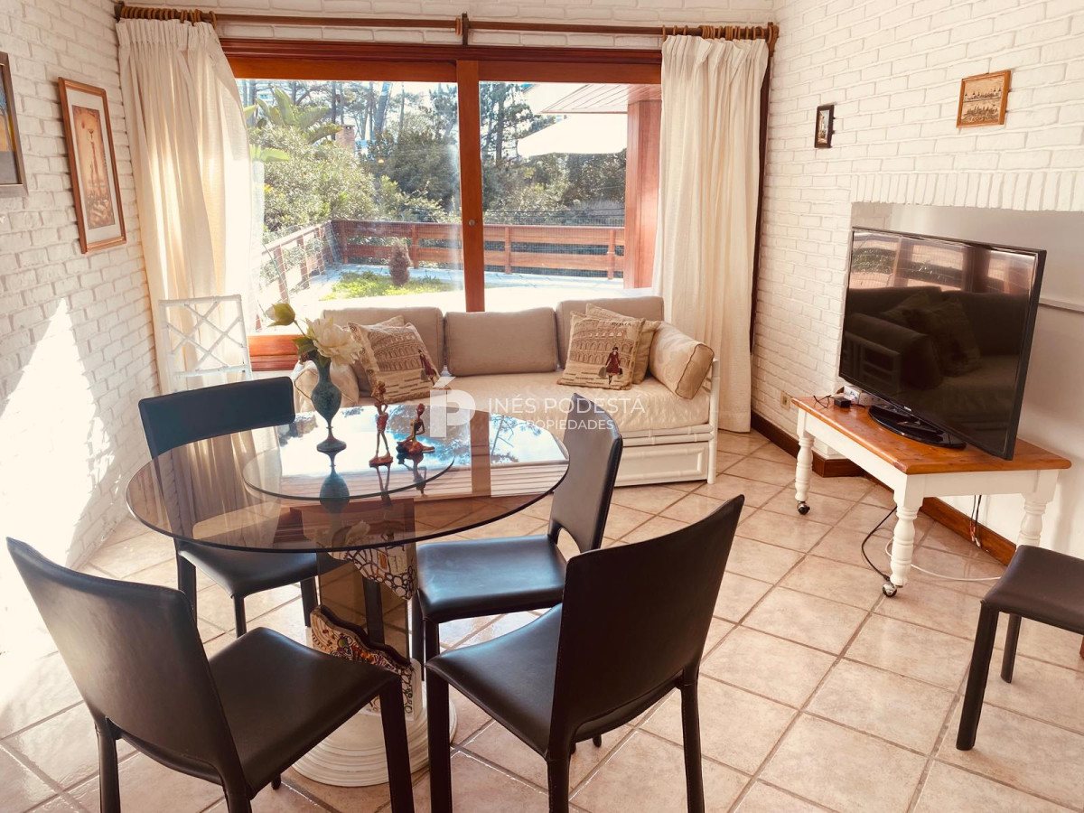 Casa ID.39062 - Alquiler y venta en mansa con 7 dormitorios