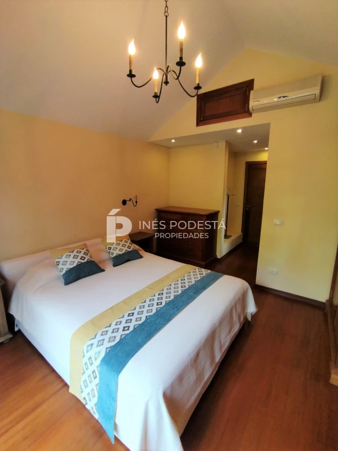 Casa ID.246 - Venta en  San Rafael 4 dormitorios  con piscina