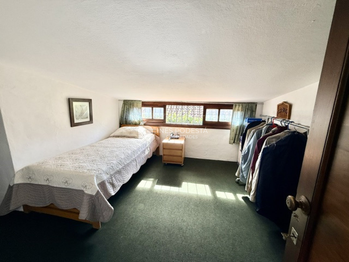 Casa ID.230 - Venta casa con 3 dormitorios y medio con piscina