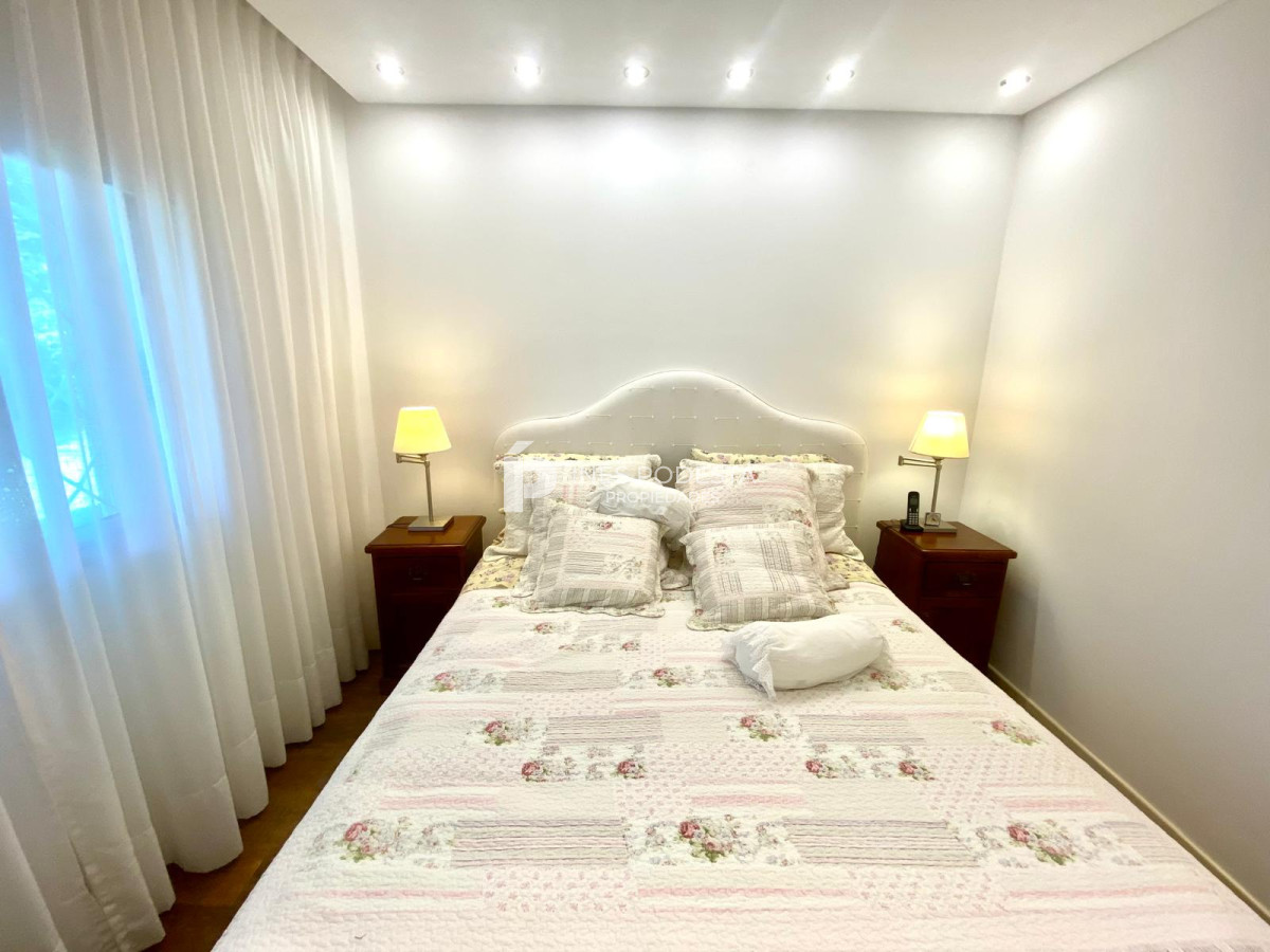 Casa ID.1973 - Venta en Cantegril 4 dormitorios y dependencia de servicio