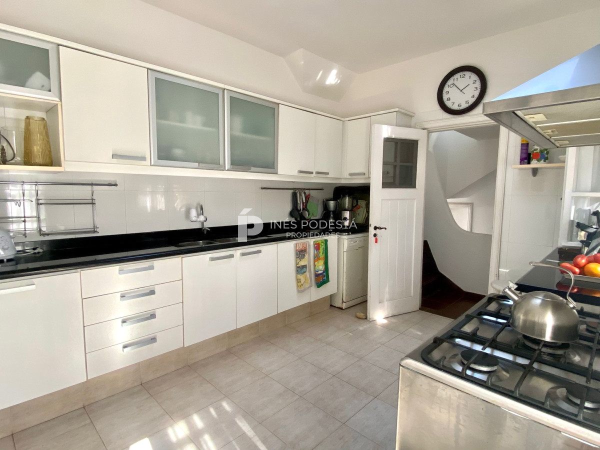 Casa ID.37941 - Casa en Venta Punta del Este 5 dormitorios Golf