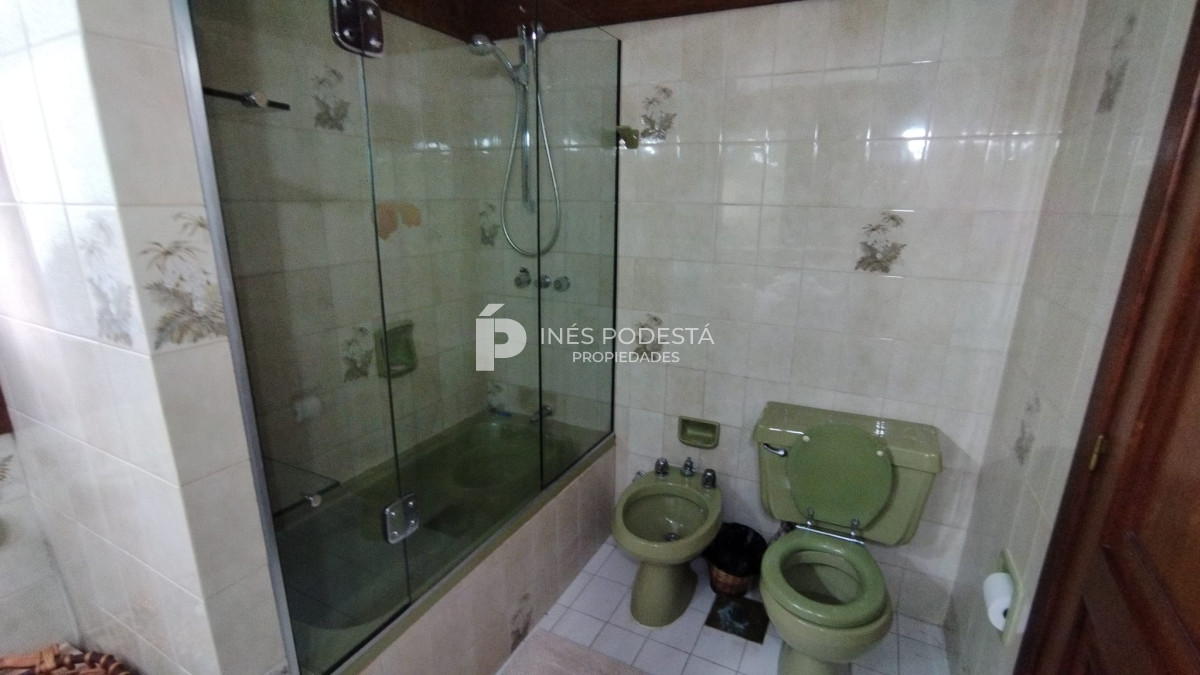 Casa ID.39070 - VENTA CASA EN PINARES 4 DORMITORIOS 