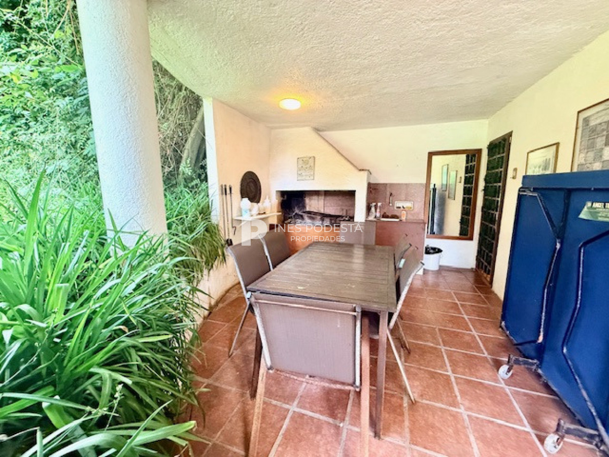 Casa ID.41924 - Se vende estupendo lote con casa