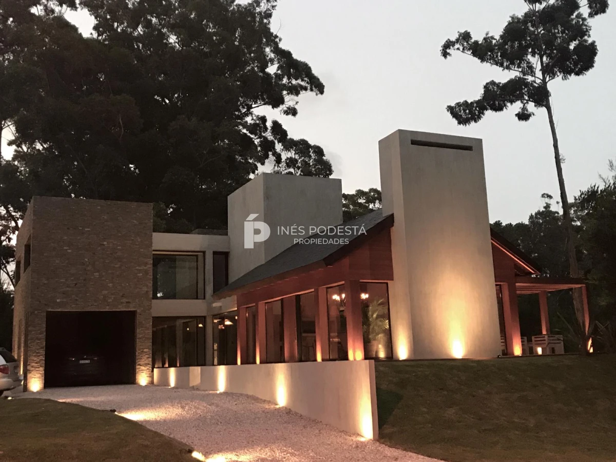 Casa ID.38311 - Venta casa retasada en Solanas Design Village con 4 dorm + estar