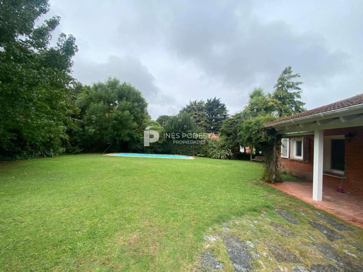 Casa ID.4647 - Venta casa con 4 dormitorios Punta del Este