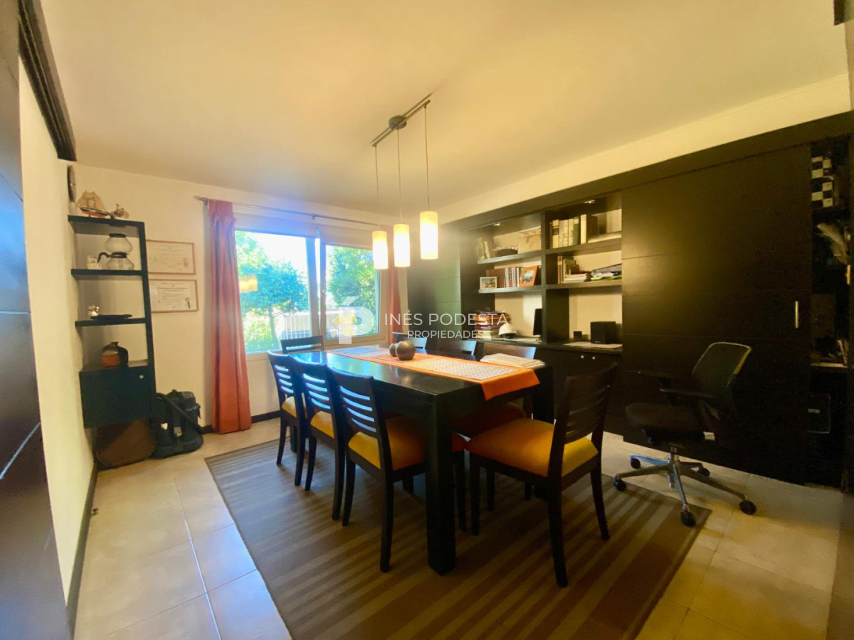 Casa ID.41900 - Casa en venta con 3 dormitorios y 2 baños