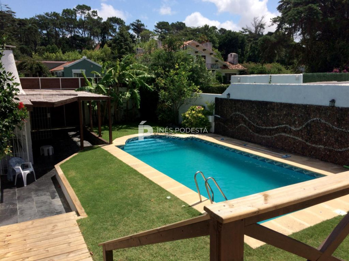 Casa ID.37627 - SAN RAFAEL A 2 CUADRAS DEL MAR 