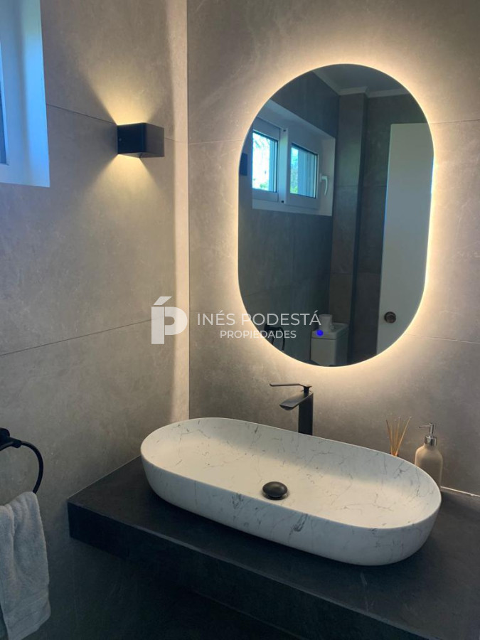 Casa ID.40186 - ALQUILER MANSA CON 4 DORMITORIOS Y 3 BAÑOS,  PILETA CLIMATIZADA