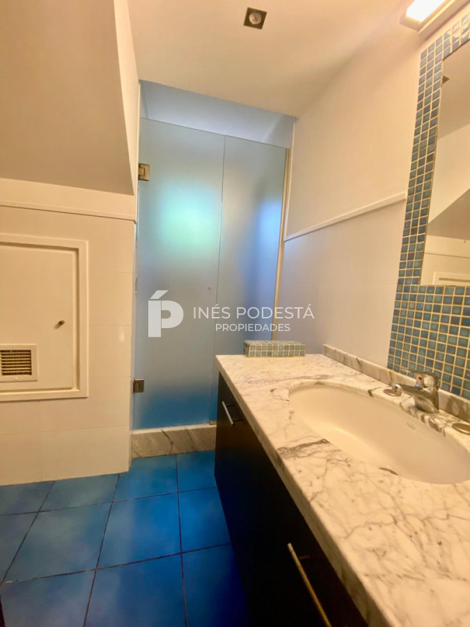Casa ID.41900 - Casa en venta con 3 dormitorios y 2 baños