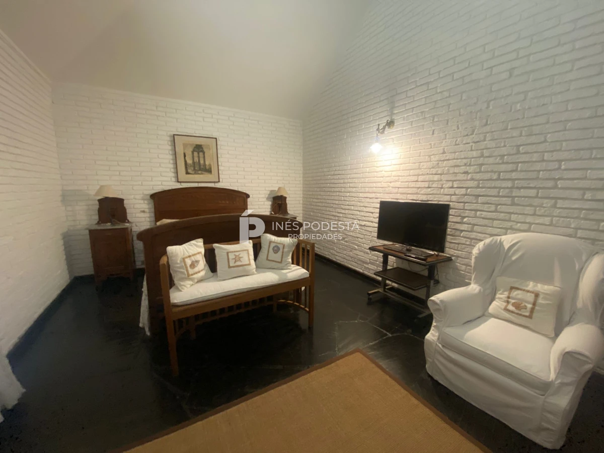 Casa ID.92 - Alquiler 3 dormitorios y dependencia de servicio
