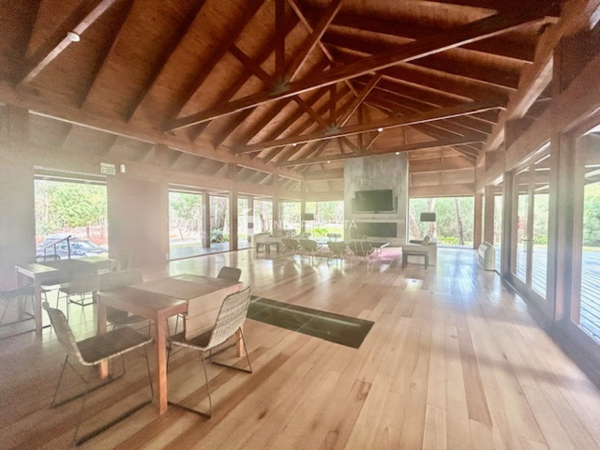 Casa ID.38311 - Venta casa retasada en Solanas Design Village con 4 dorm + estar