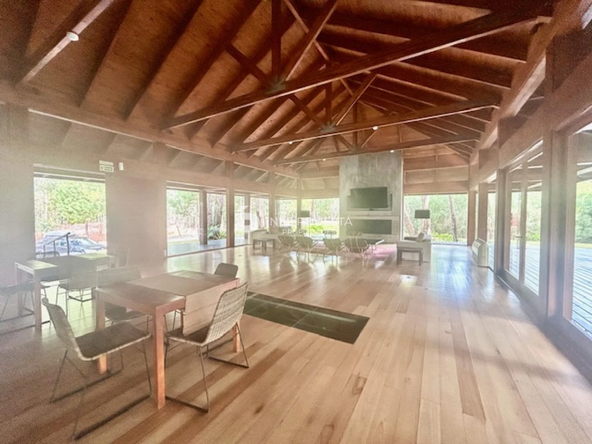 Casa ID.38311 - Venta casa retasada en Solanas Design Village con 4 dorm + estar