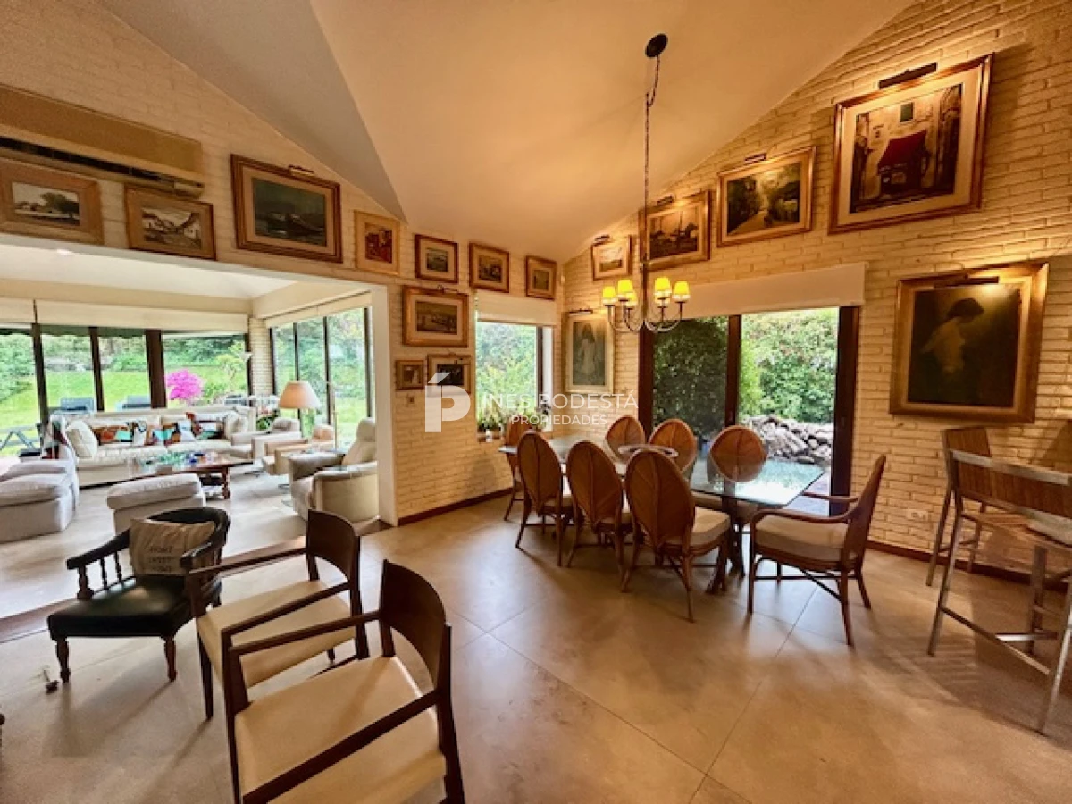 Casa ID.815 - Casa con 4 dormitorios más piscina climatizada