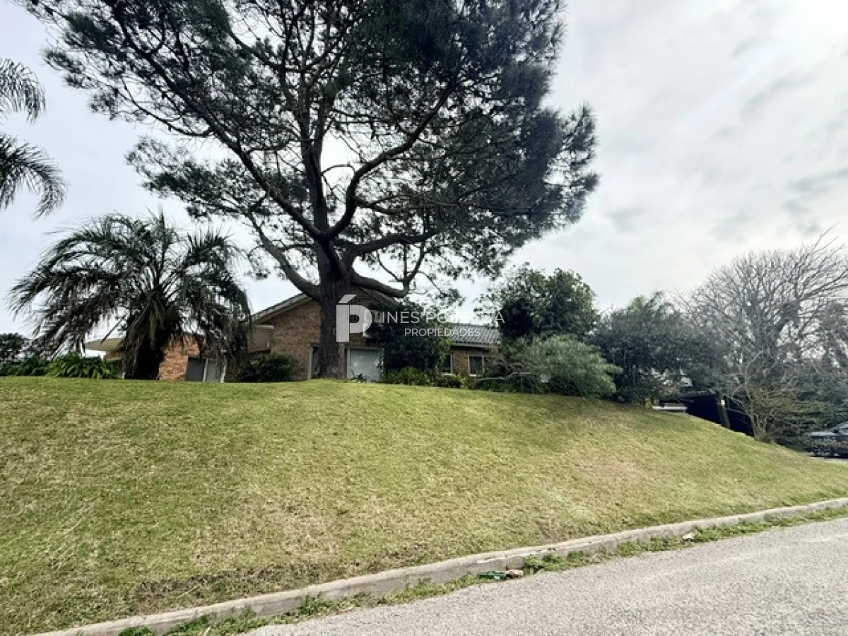 Casa ID.42319 - Venta propiedad con 7 dormitorios y 6 baños