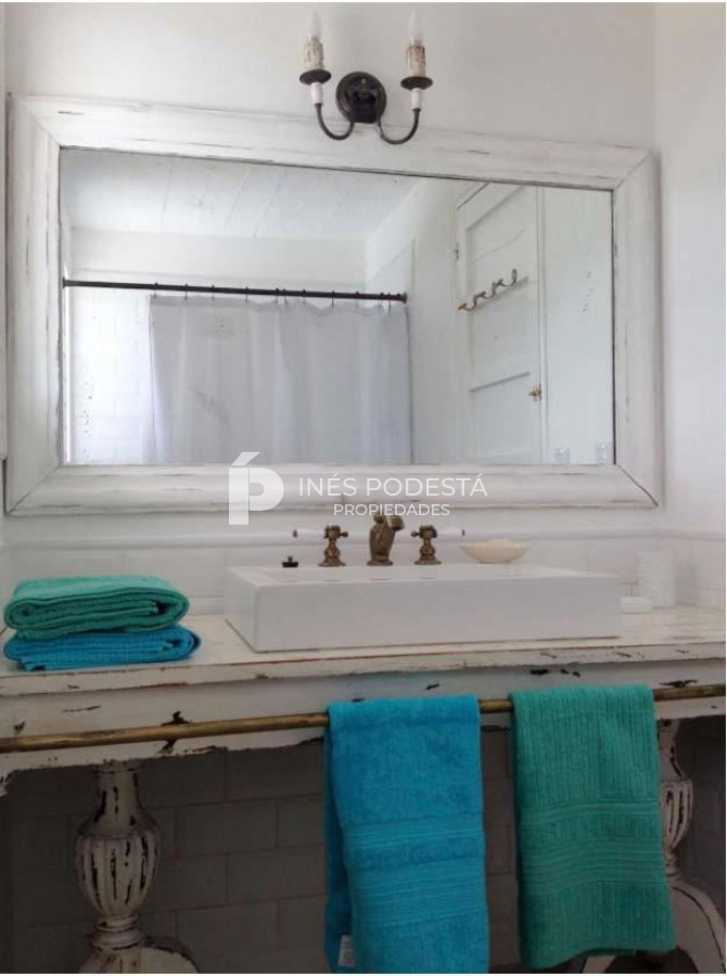 Casa ID.41594 - Venta en Punta Piedras con 2 dormitorios