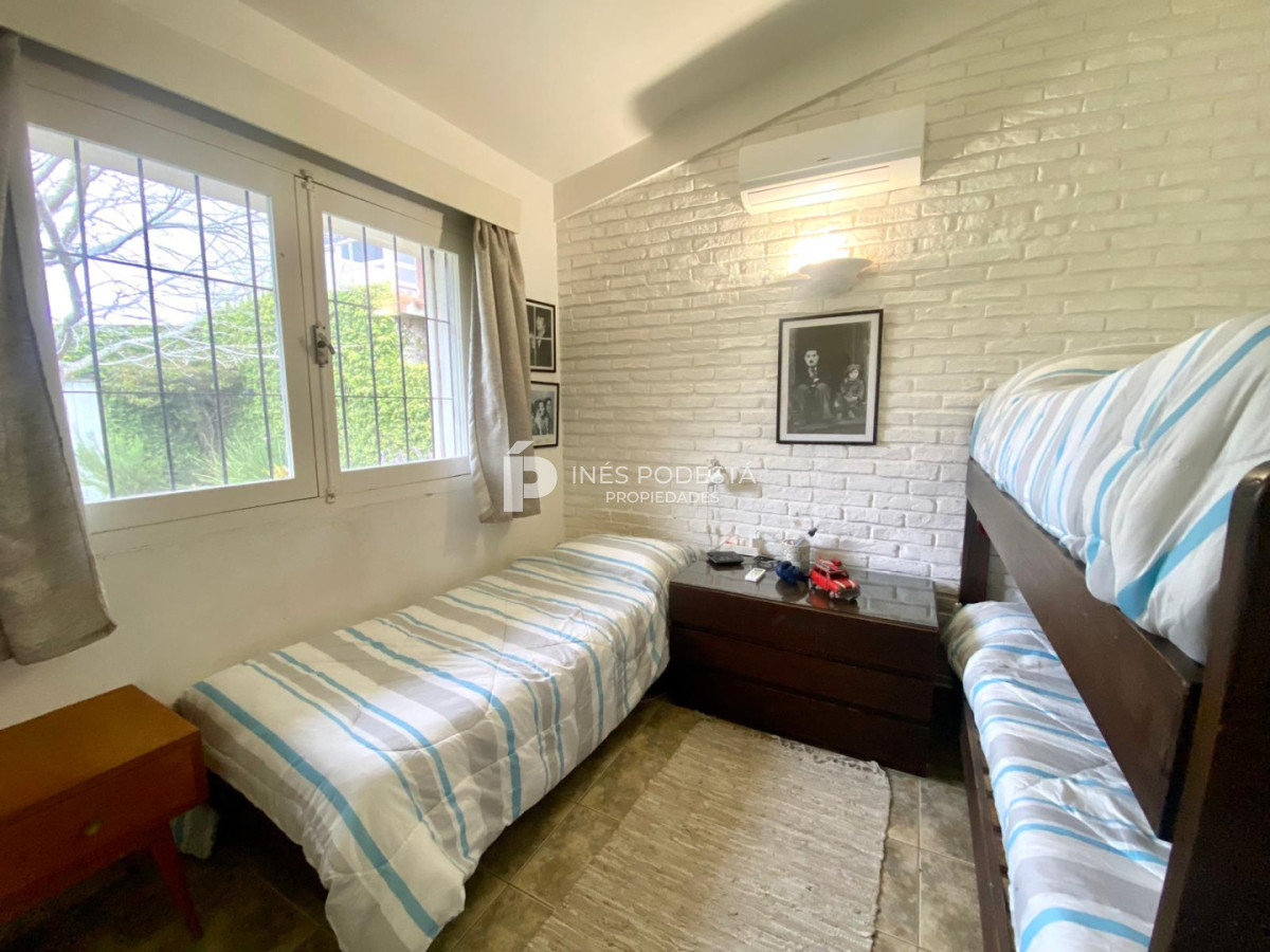Casa ID.483 - Casa en Mansa de 3 dormitorios en alquiler de temporada