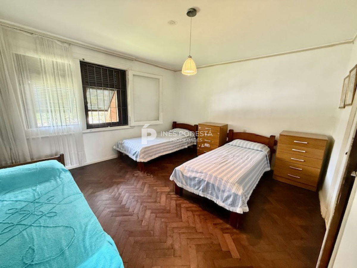 Casa ID.41747 - Venta 7 dormitorios, 8 baños  más dependencias de servicio