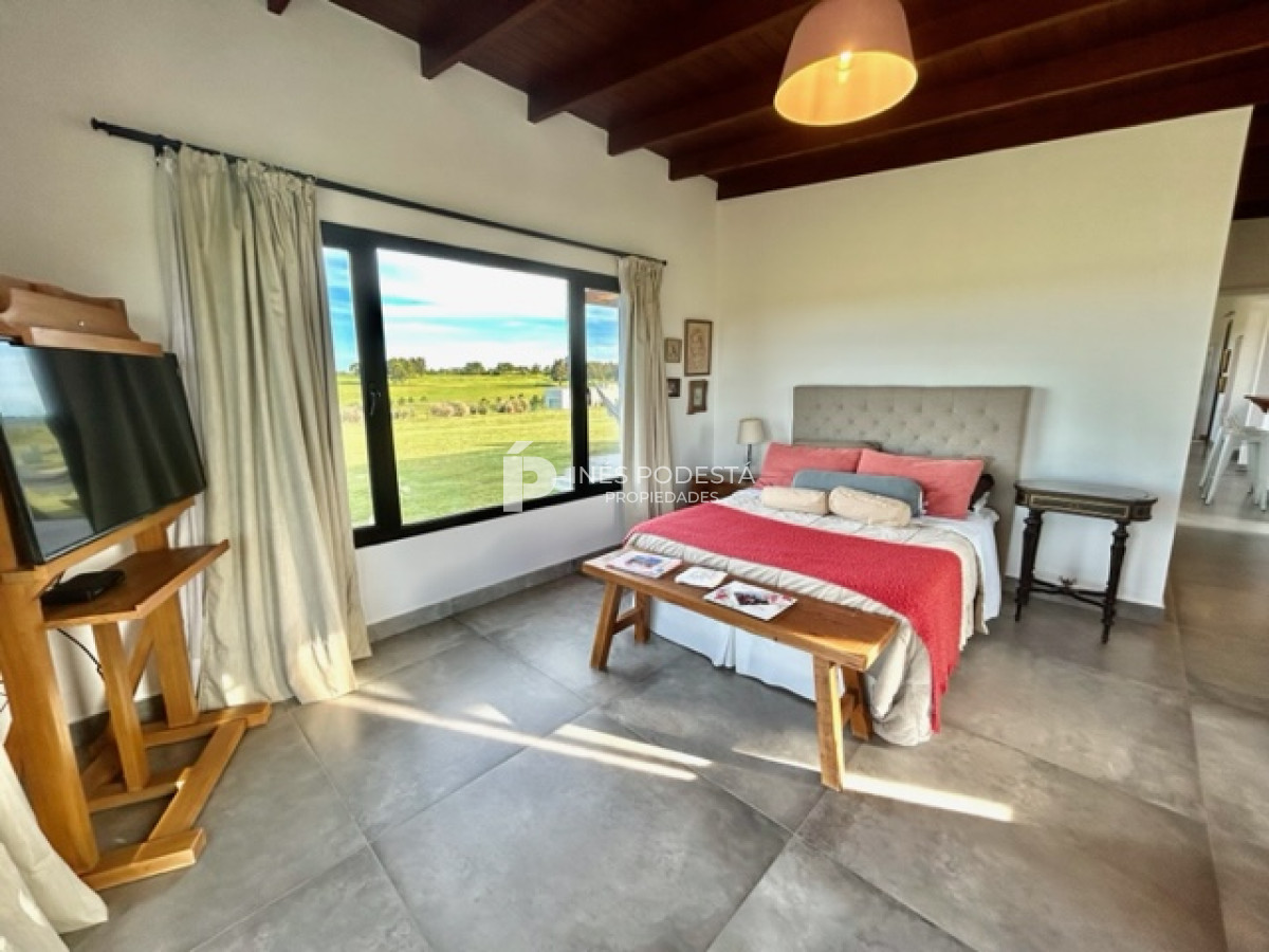 Casa ID.40180 - VENTA EN PUEBLO MIO, DOS SUITES MÁS TOILETTE