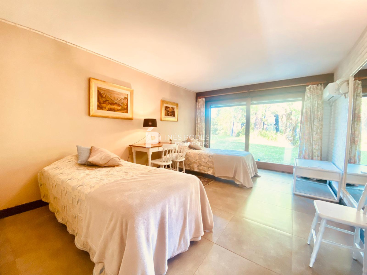 Casa ID.39062 - Alquiler y venta en mansa con 7 dormitorios