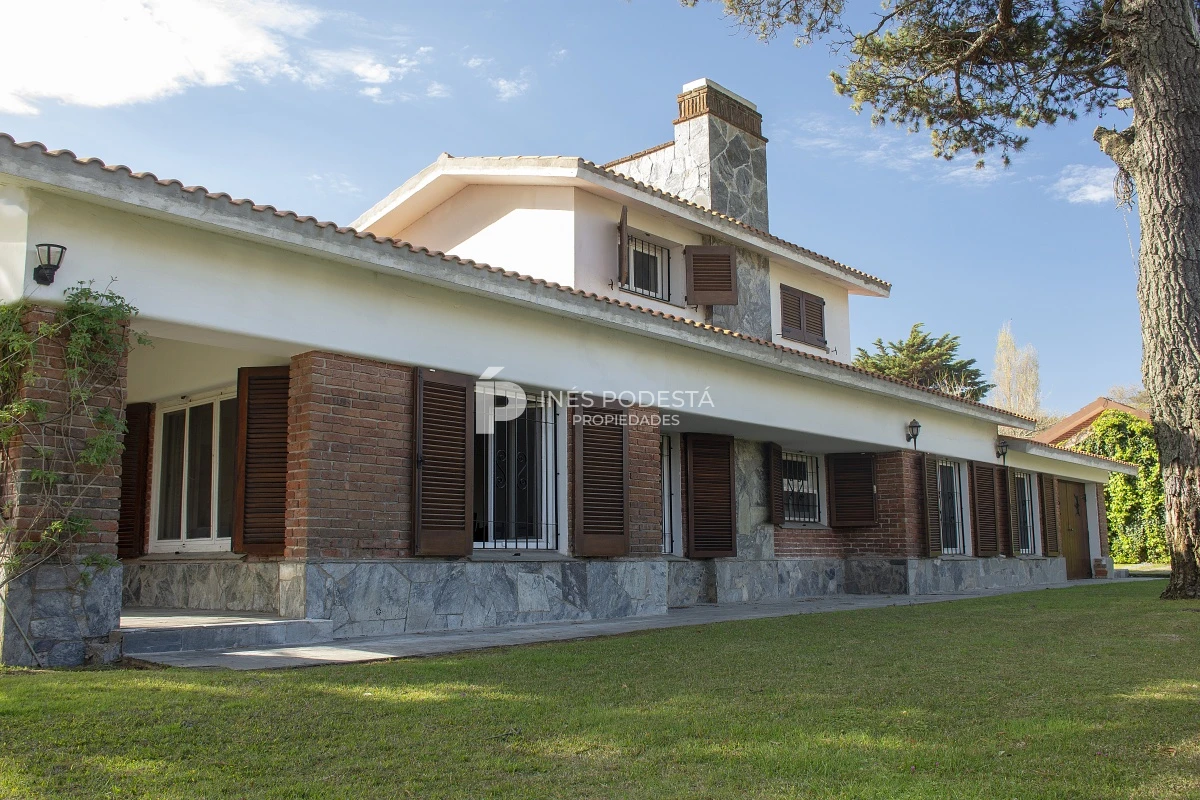 Casa ID.37375 - Alquiler casa de temporada, 7 dormitorios mansa Punta del Este