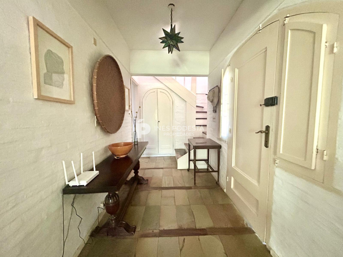 Casa ID.1056 - Venta y alquiler 3 suites