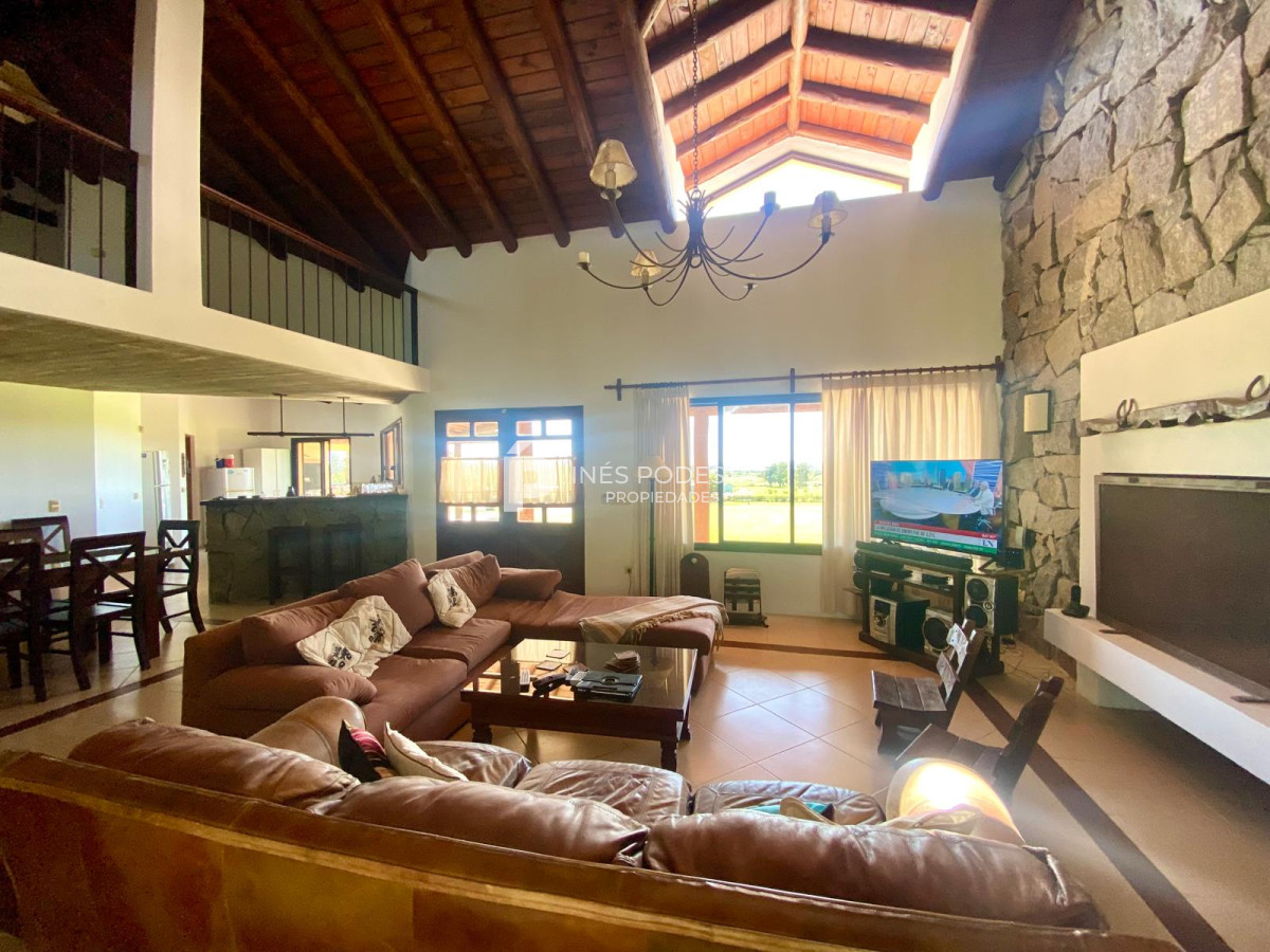 Casa ID.7337 - CASA EN VENTA EN BARRIO PRIVADO EL QUIJOTE 