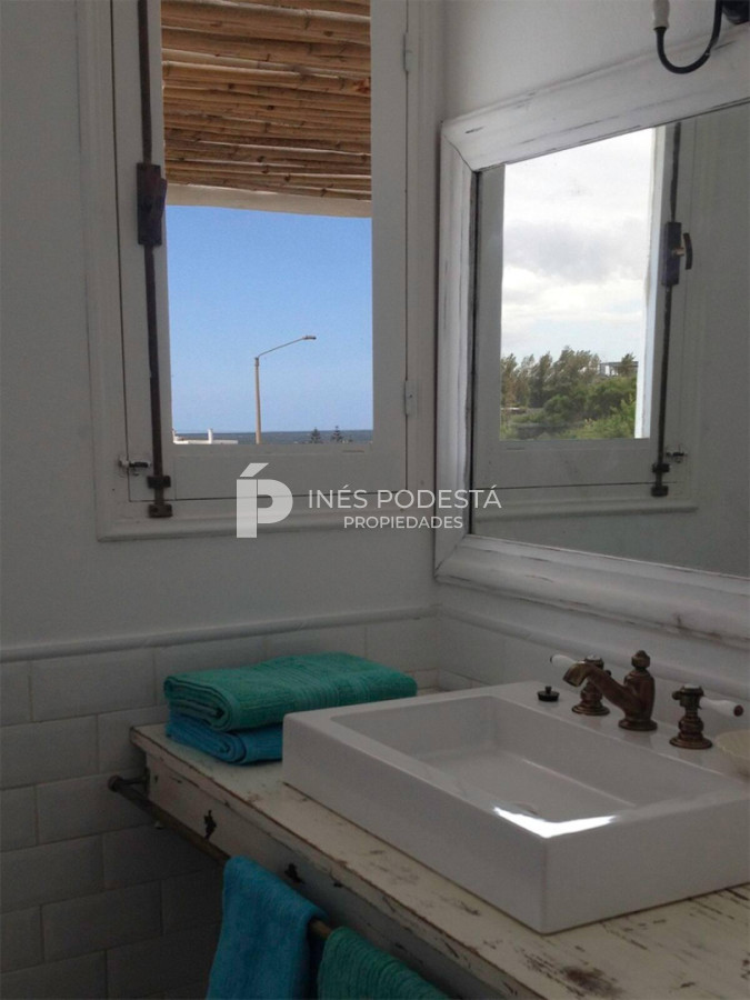 Casa ID.41594 - Venta en Punta Piedras con 2 dormitorios