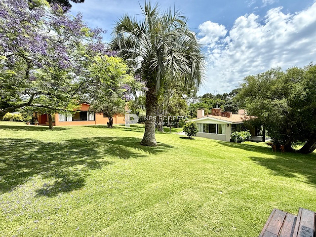 Casa ID.41863 - Alquiler 6 dormitorios y 6 baños