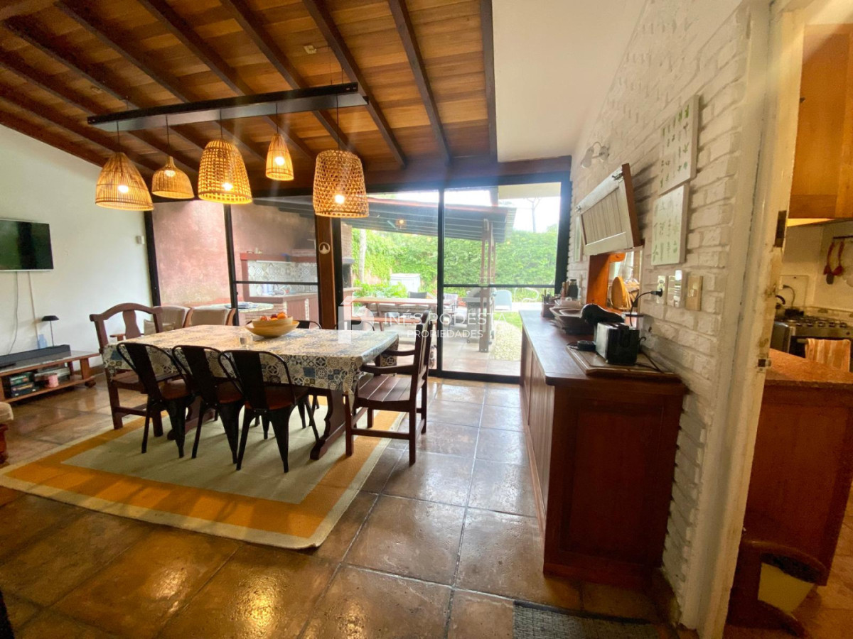 Casa ID.483 - Casa en Mansa de 3 dormitorios en alquiler de temporada