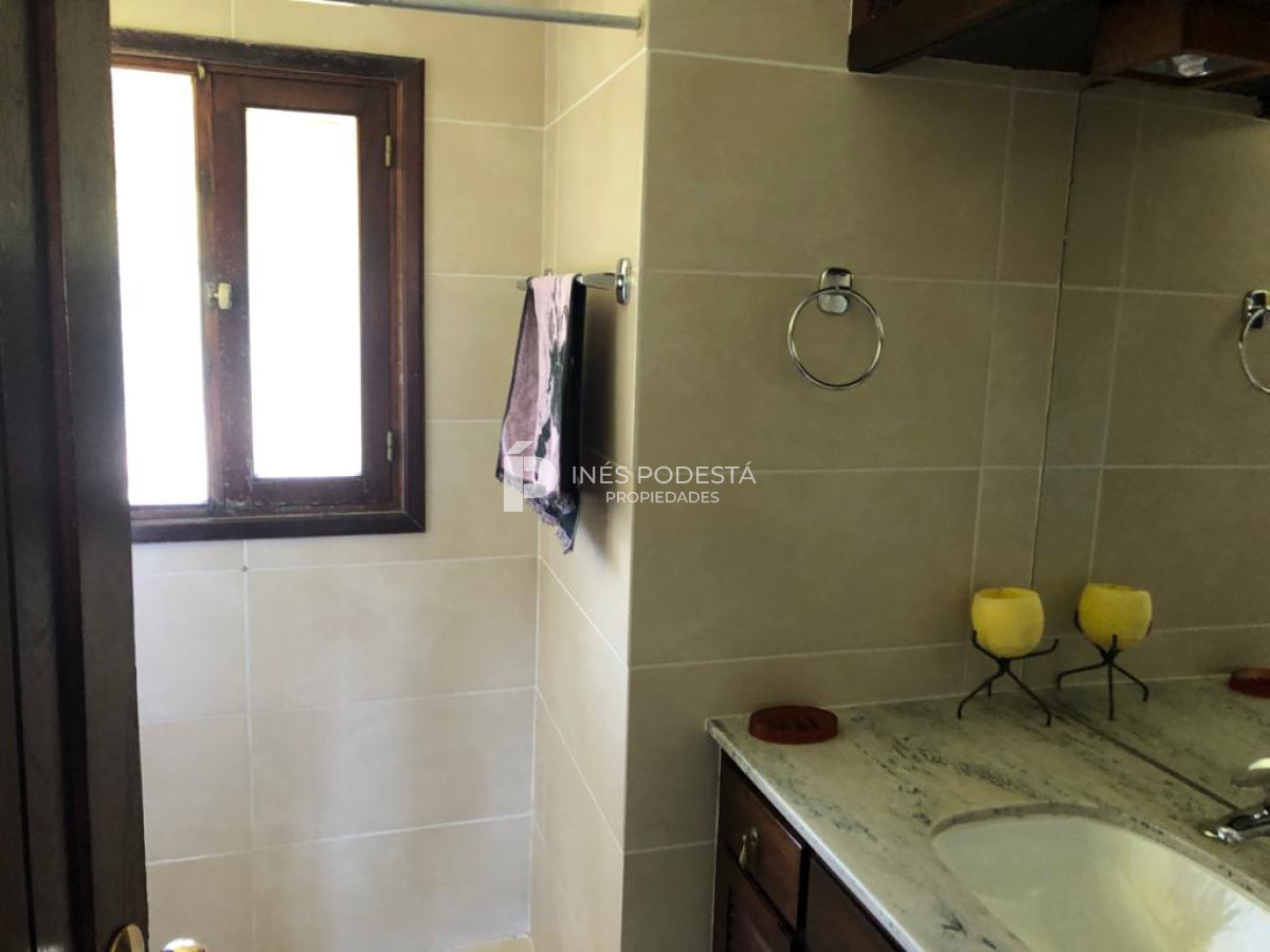 Casa ID.3675 - Casa en Venta  Beverly Hills