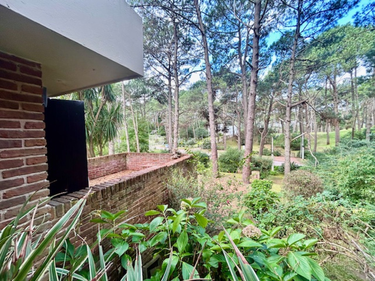 Casa ID.6104 - Venta casa 3 dormitorios y dependencia de servicio