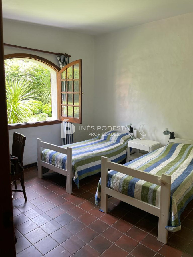Casa ID.8179 - Av San Pablo con 6 suites y gran piscina