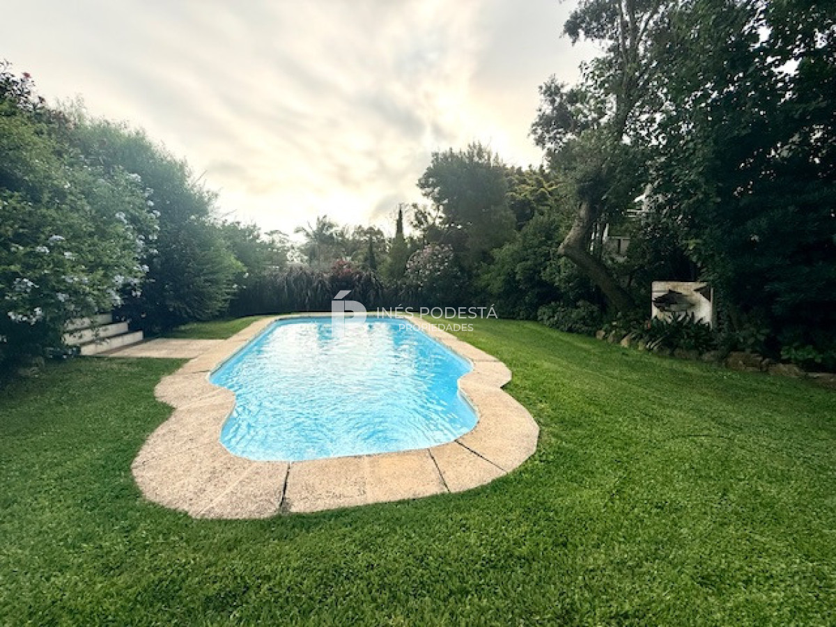 Casa ID.41924 - Se vende estupendo lote con casa