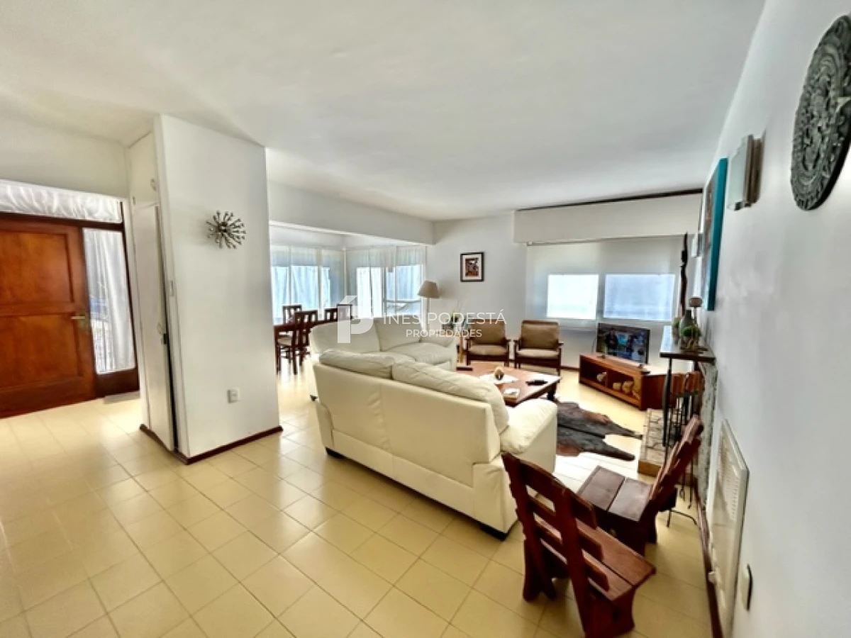 Casa ID.861 - VENTA CASA EN RINCON DEL INDIO 3 DORMITORIOS 