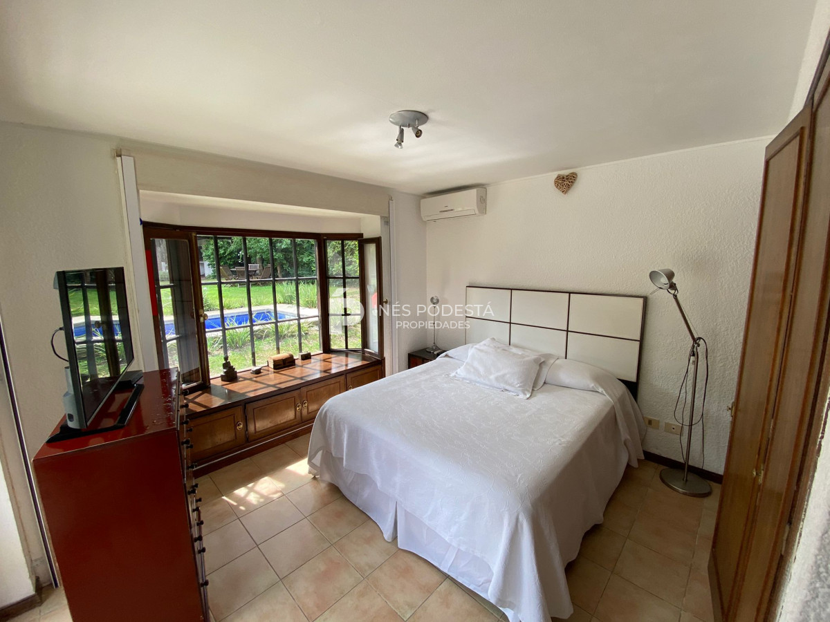 Casa ID.6797 - CASA VENTA Y ALQUILER DE TEMPORADA 4 DORMITORIOS Y DEPENDENCIA 