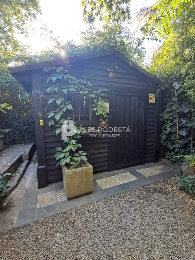 Casa ID.41900 - Casa en venta con 3 dormitorios y 2 baños